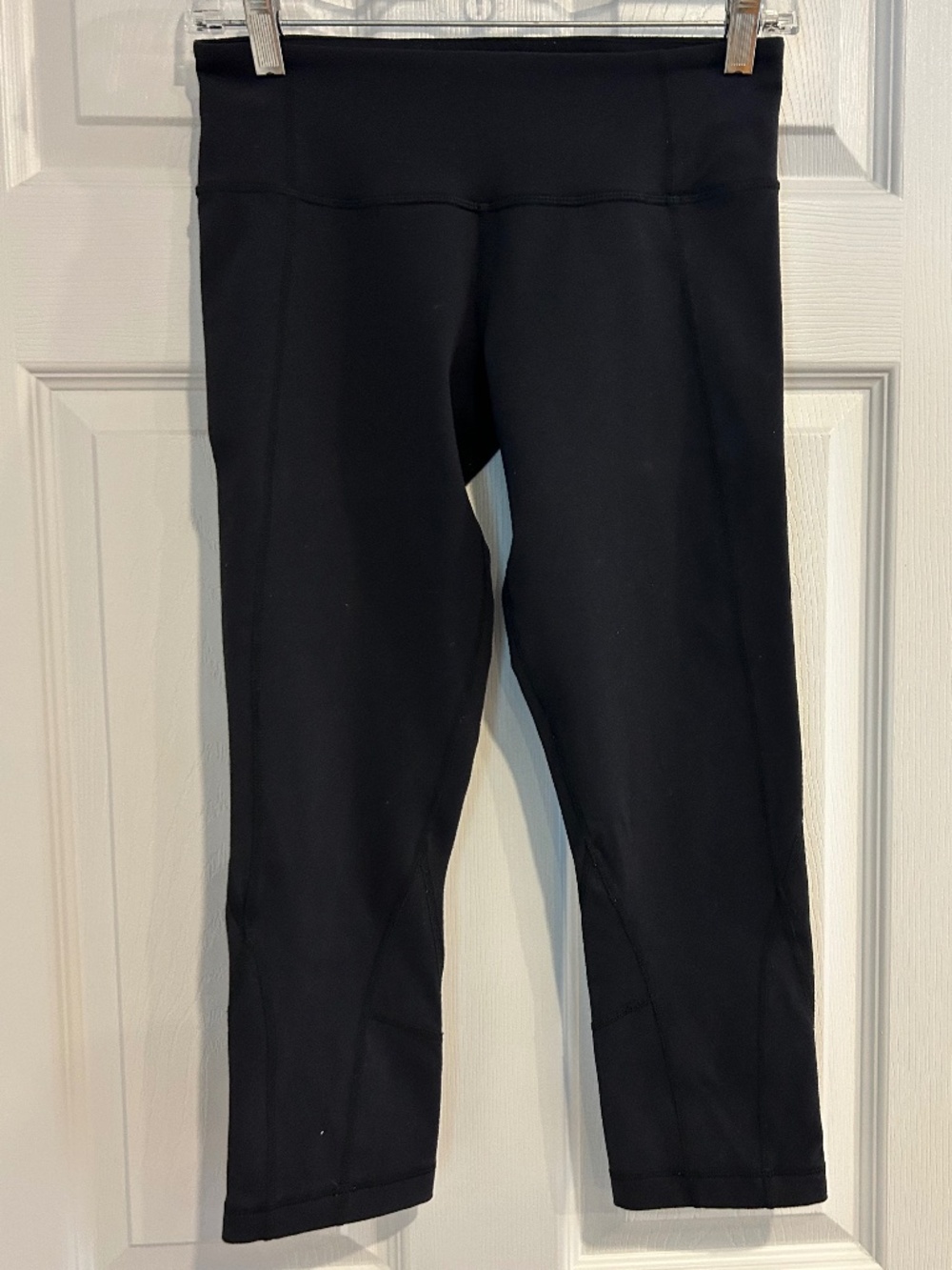 Lululemon Athletica Black Midrise Seamed Panel Crop Yoga Pant
